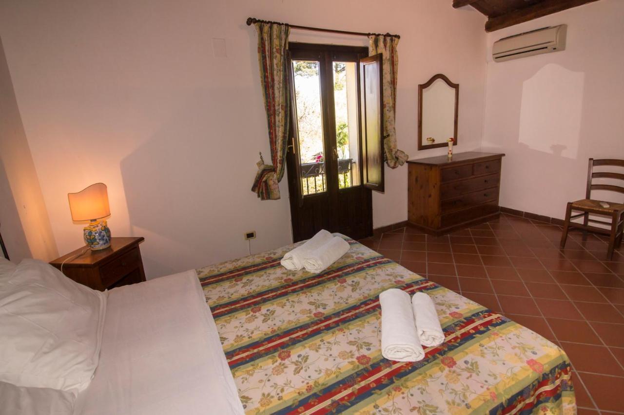 Villa Agriturismo Tarantola à Alcamo Extérieur photo