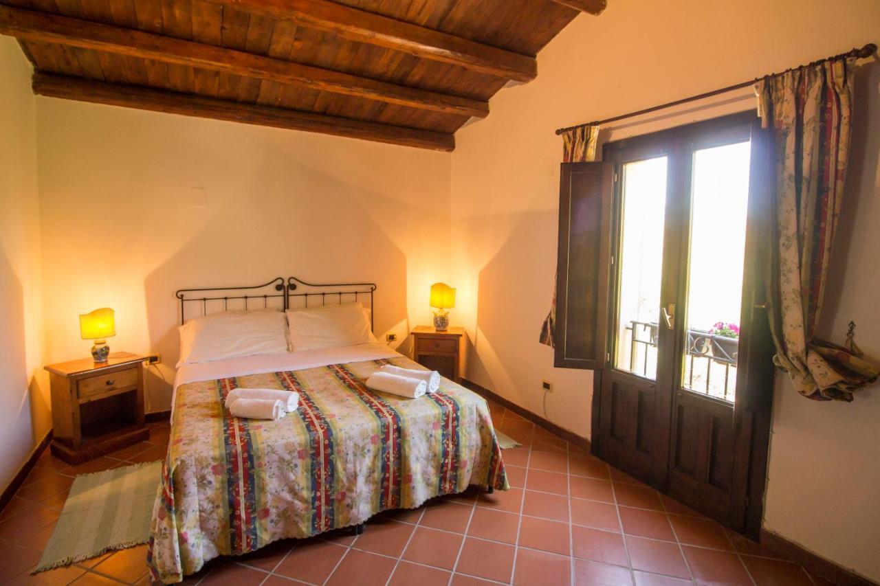 Villa Agriturismo Tarantola à Alcamo Extérieur photo