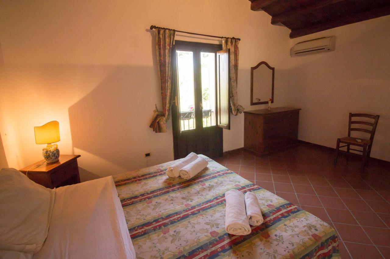 Villa Agriturismo Tarantola à Alcamo Extérieur photo